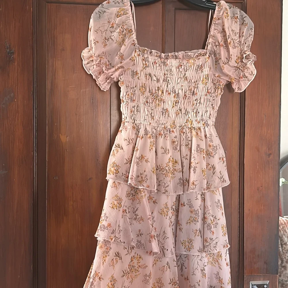 Floral milkmaid style dress in a gorgeous blush color - Picture 1 of 2